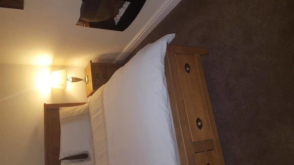 Roosecote Guest House Barrow-in-Furness Eksteriør bilde